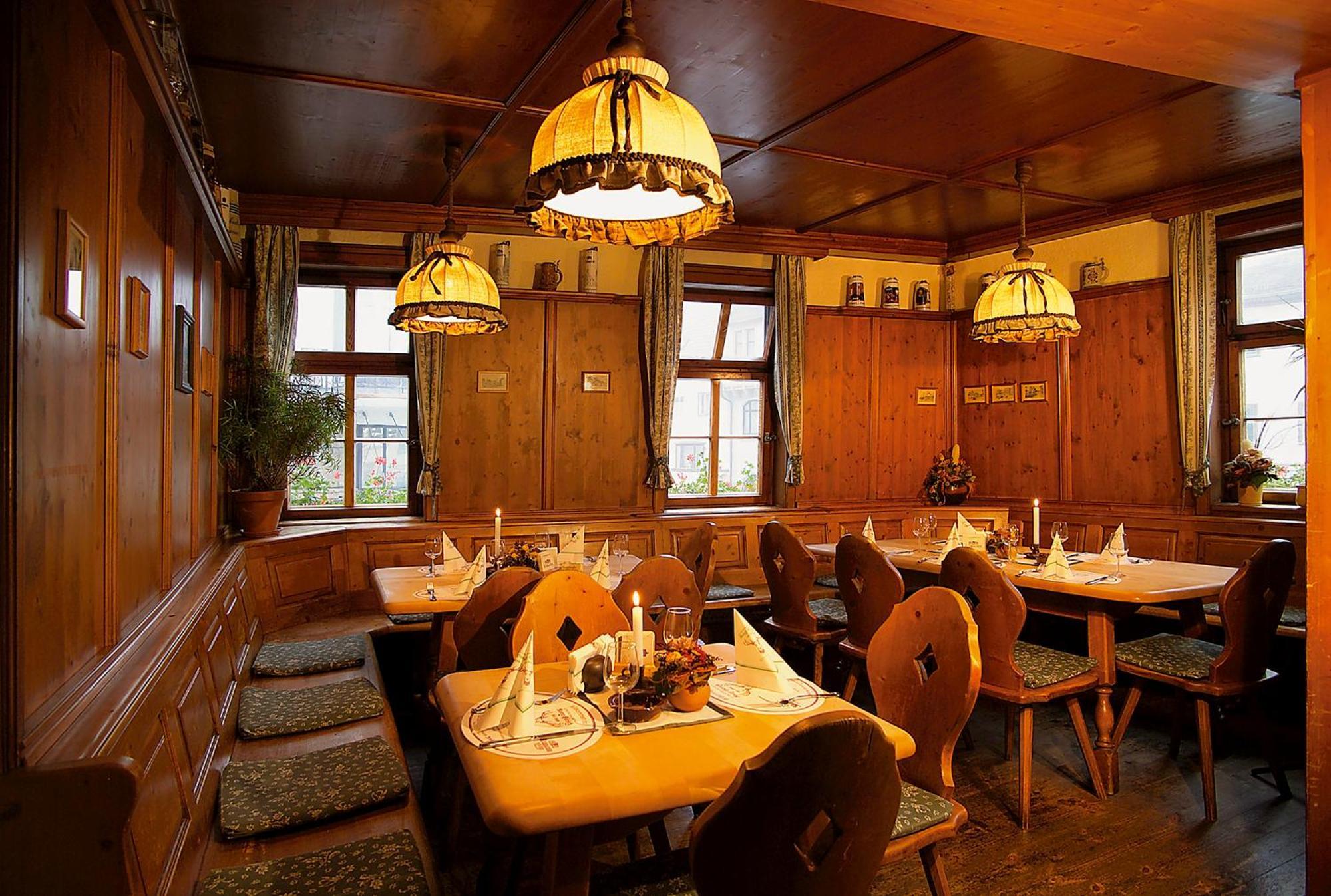 Altdeutsches Gasthaus Roter Hirsch Jena Esterno foto
